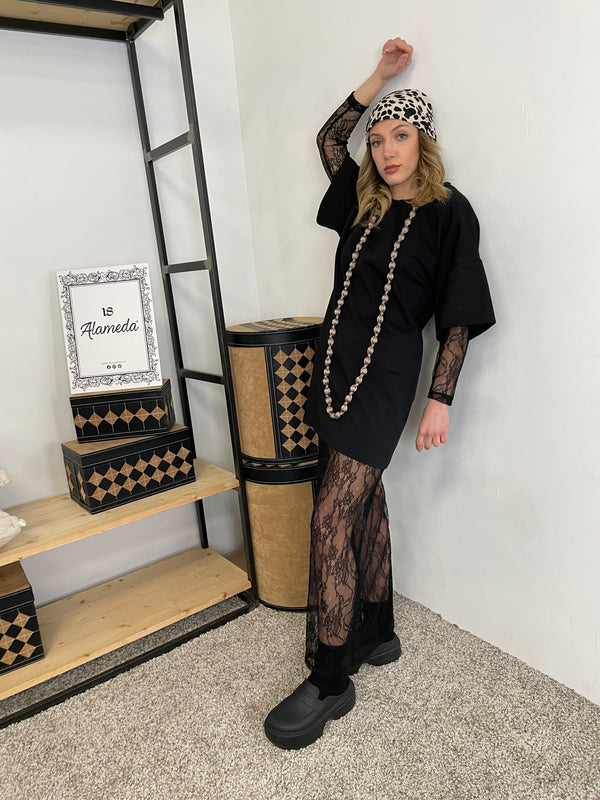 ABITO PIZZO + T-SHIRT NERO ALA1913